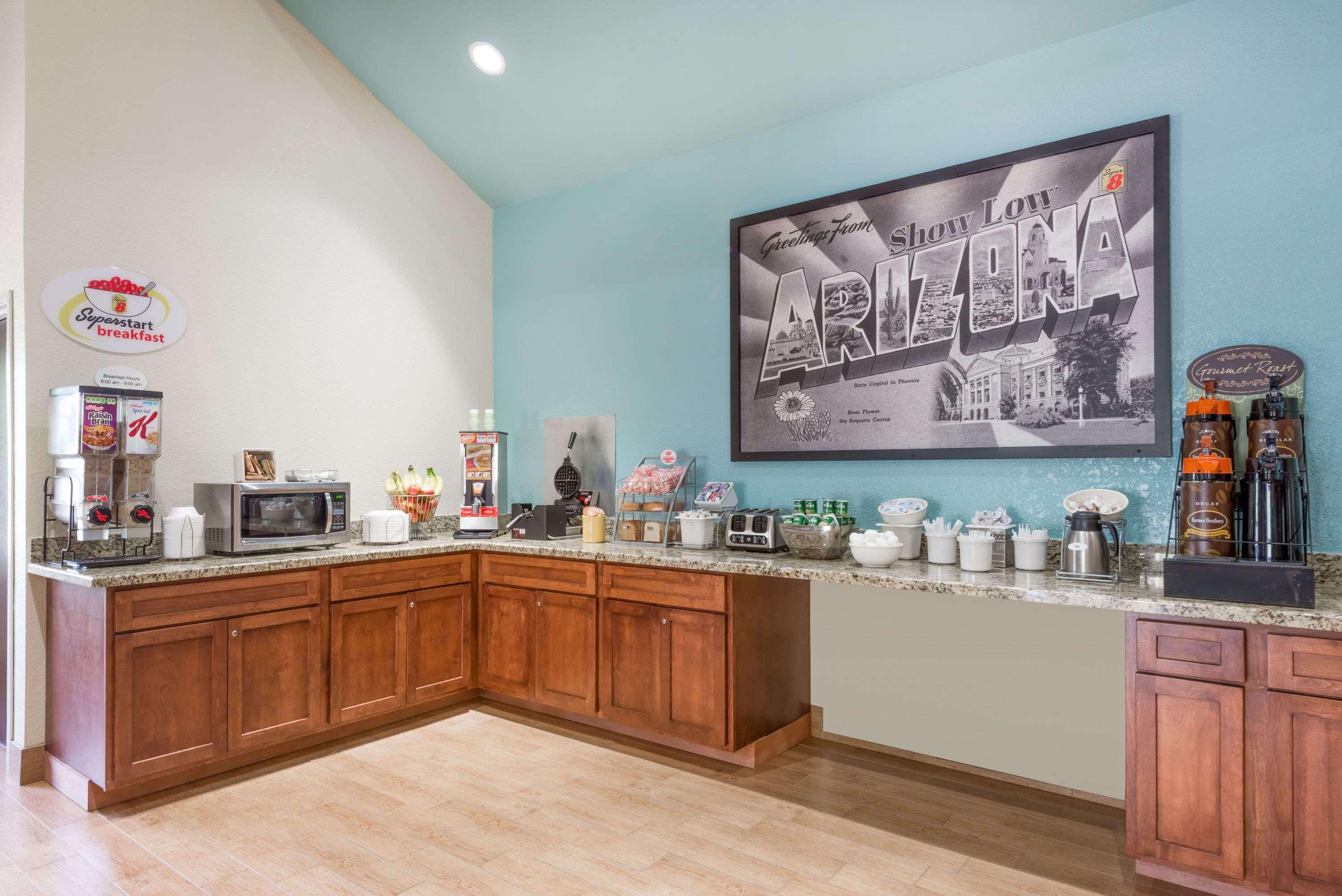 Super 8 By Wyndham Show Low Bagian luar foto