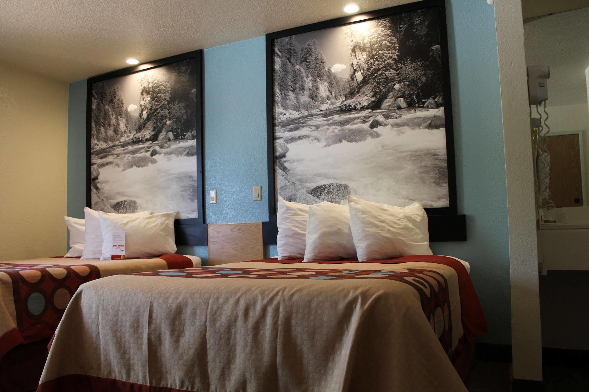 Super 8 By Wyndham Show Low Bagian luar foto