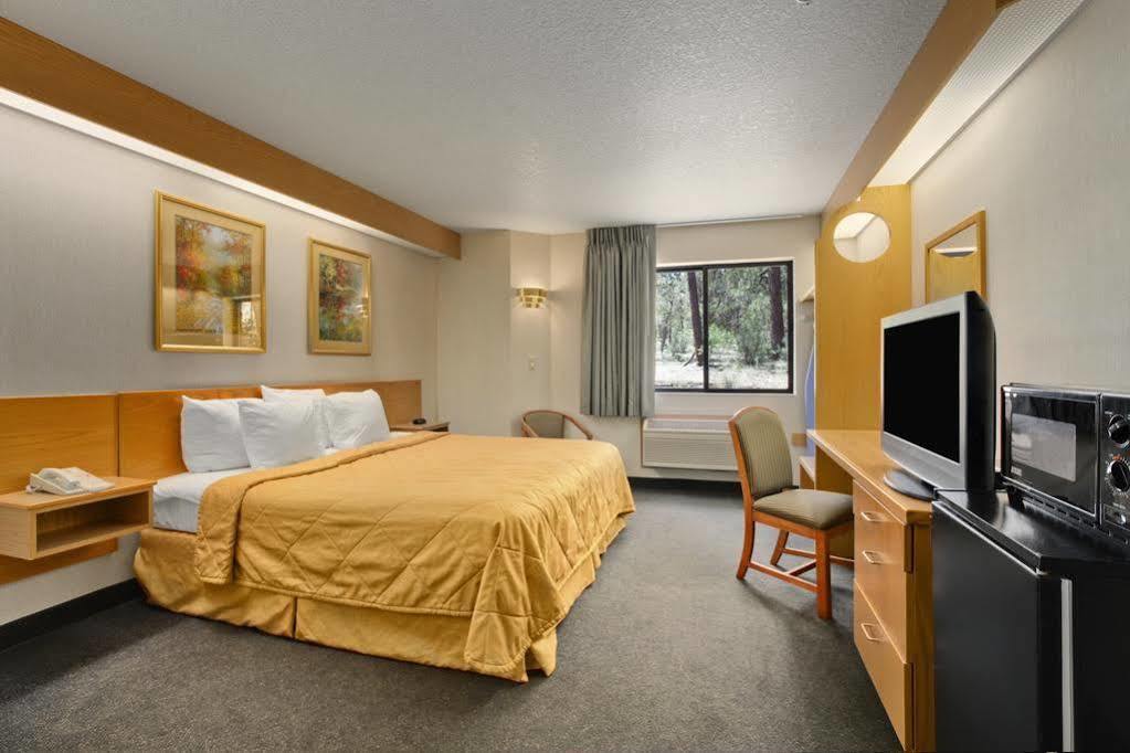 Super 8 By Wyndham Show Low Bagian luar foto